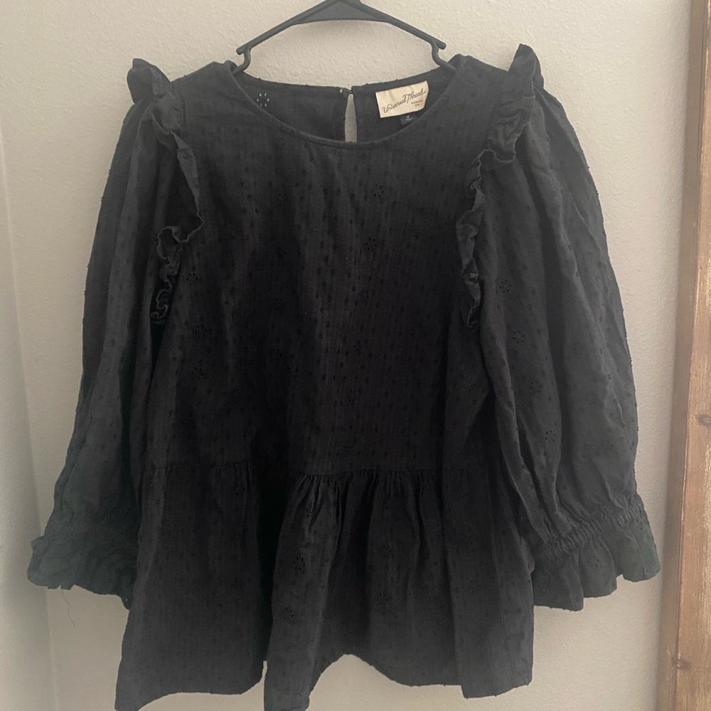 Black lace printed top